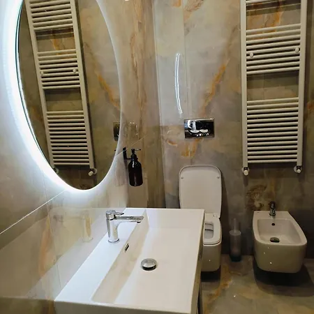 ゲストハウス Cozy Luxury San Pietro 4*