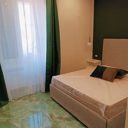 Cozy Luxury San Pietro ゲストハウス